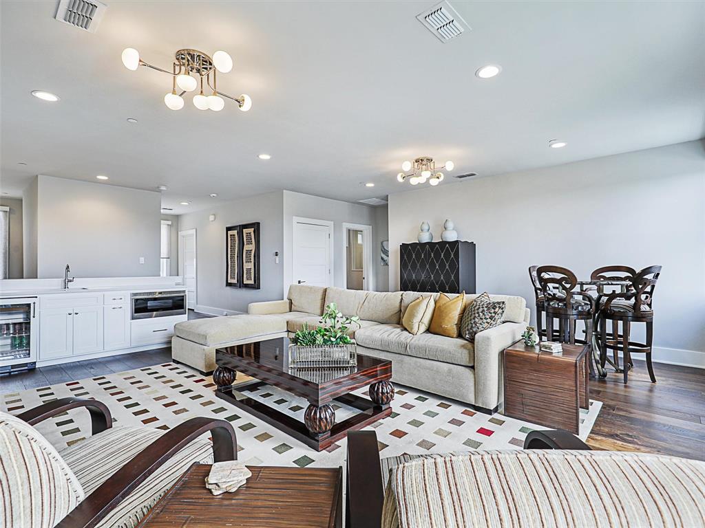 Garden District & Ph C Brownst - Residential