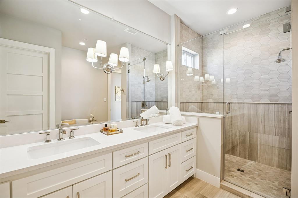 Garden District & Ph C Brownst - Residential