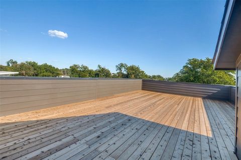 Tiny photo for 4525 Weldon Street, Dallas, TX 75204 (MLS # 21193445)