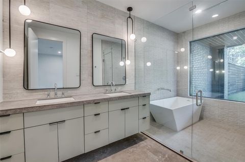 Tiny photo for 4525 Weldon Street, Dallas, TX 75204 (MLS # 21193445)