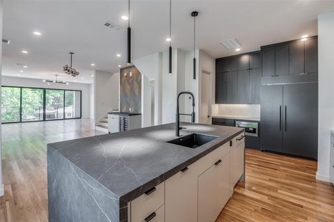 Tiny photo for 4525 Weldon Street, Dallas, TX 75204 (MLS # 21193445)