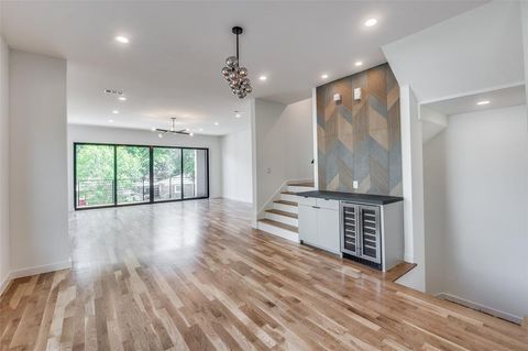 Tiny photo for 4525 Weldon Street, Dallas, TX 75204 (MLS # 21193445)