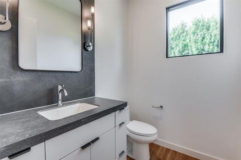 Tiny photo for 4525 Weldon Street, Dallas, TX 75204 (MLS # 21193445)