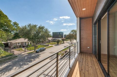 Tiny photo for 4525 Weldon Street, Dallas, TX 75204 (MLS # 21193445)