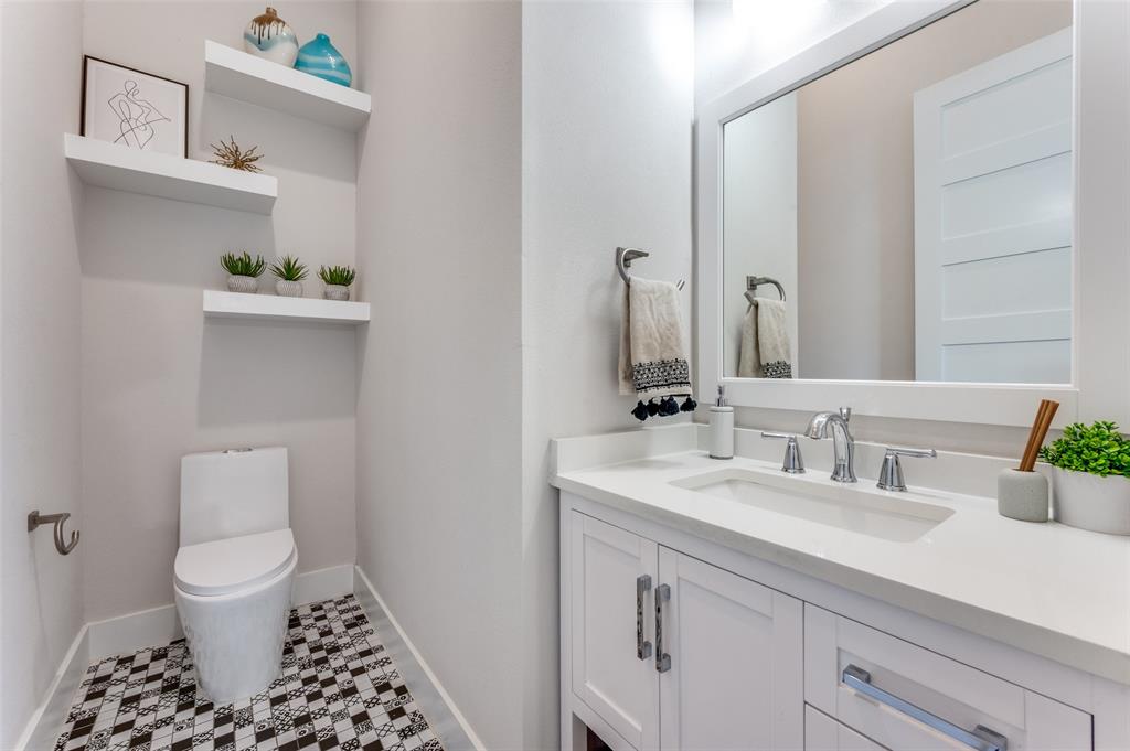 Caddo Park Condo Bldg 1719 - Residential