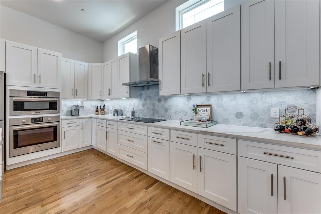 1719 Caddo Street 101