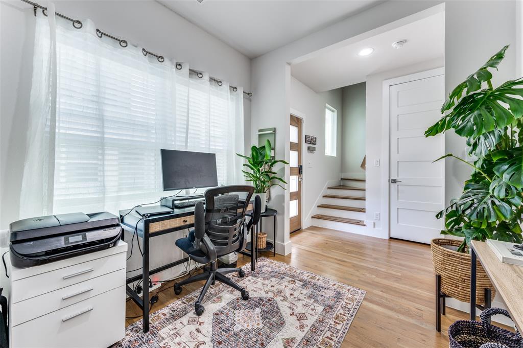 Caddo Park Condo Bldg 1719 - Residential