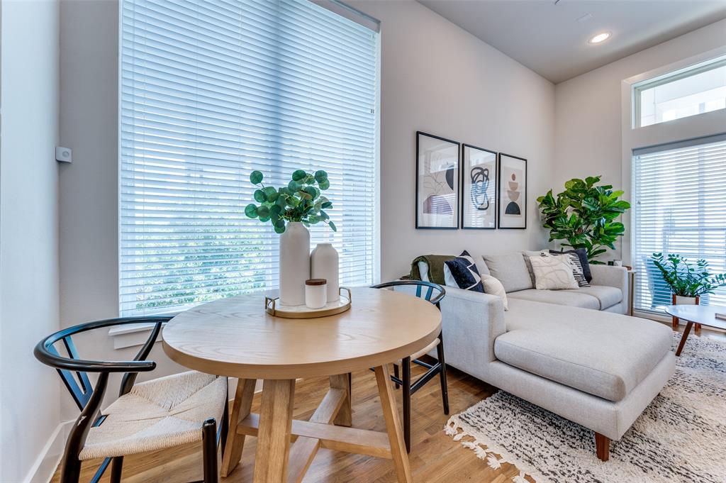 Caddo Park Condo Bldg 1719 - Residential