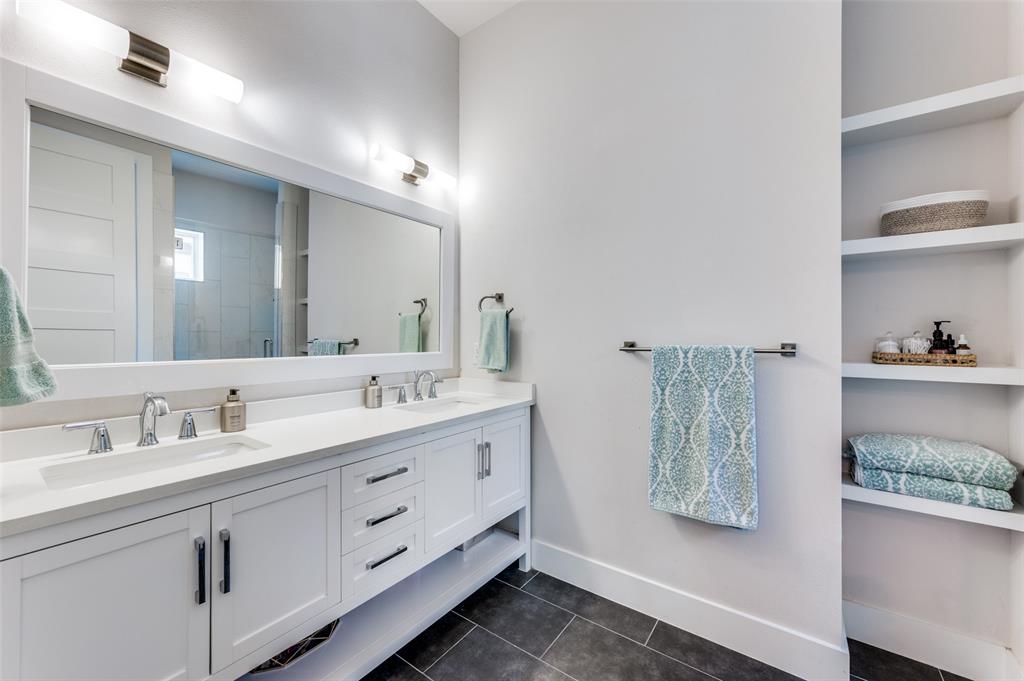 Caddo Park Condo Bldg 1719 - Residential