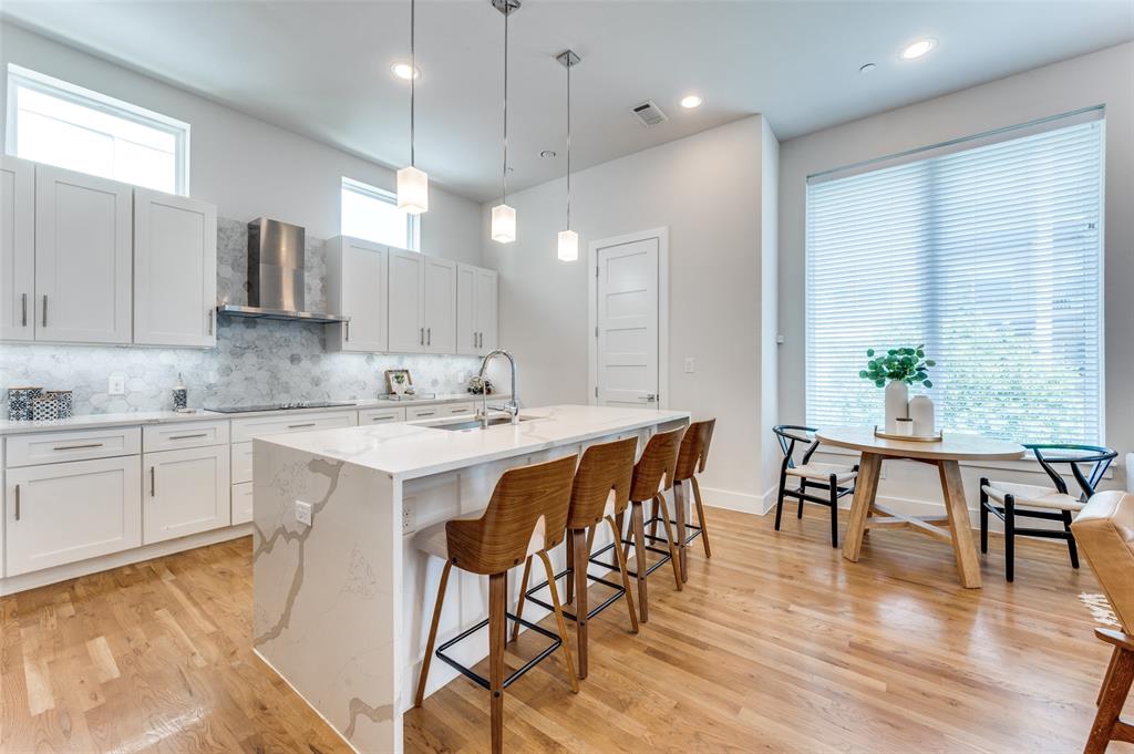 1719 Caddo Street 101