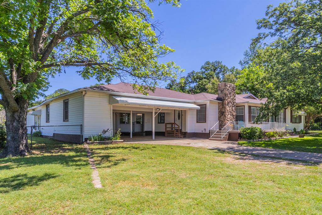 2710 Mineral Wells Highway