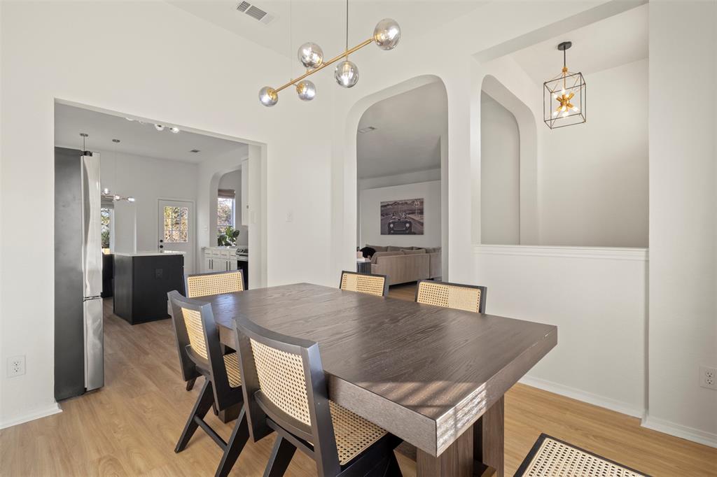 Sheperds Glen 02 - Residential