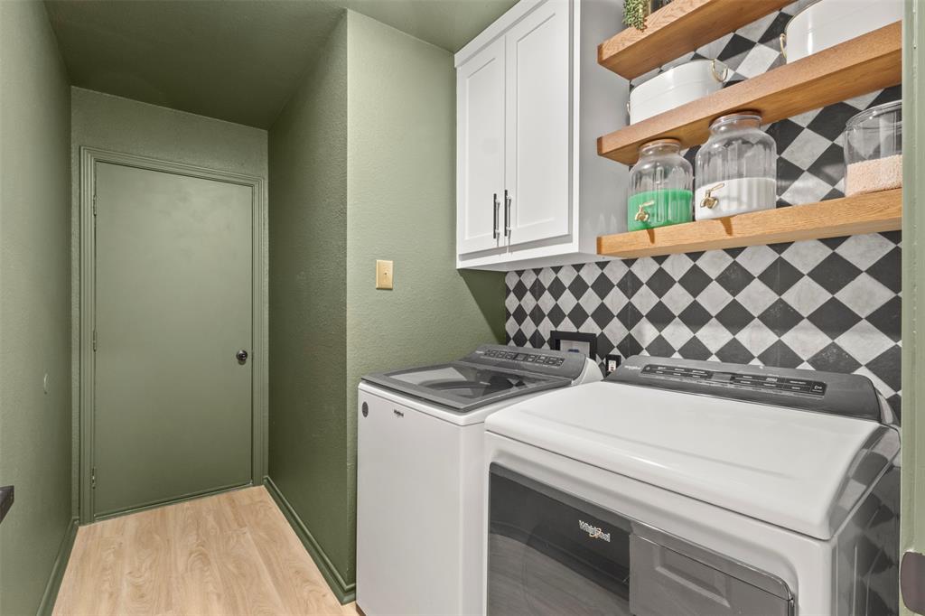 Sheperds Glen 02 - Residential