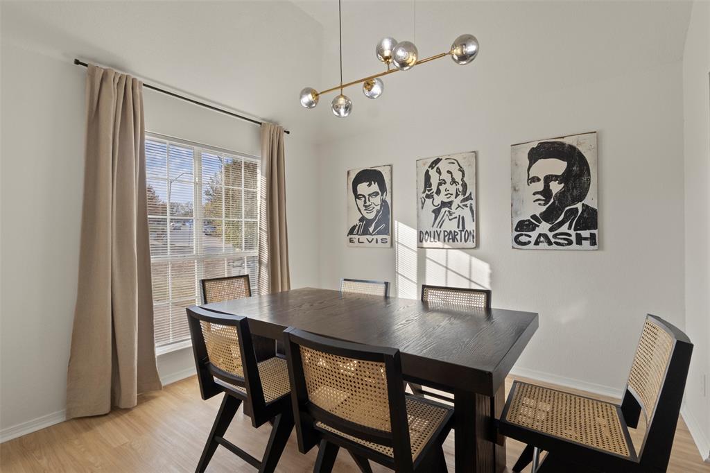 Sheperds Glen 02 - Residential