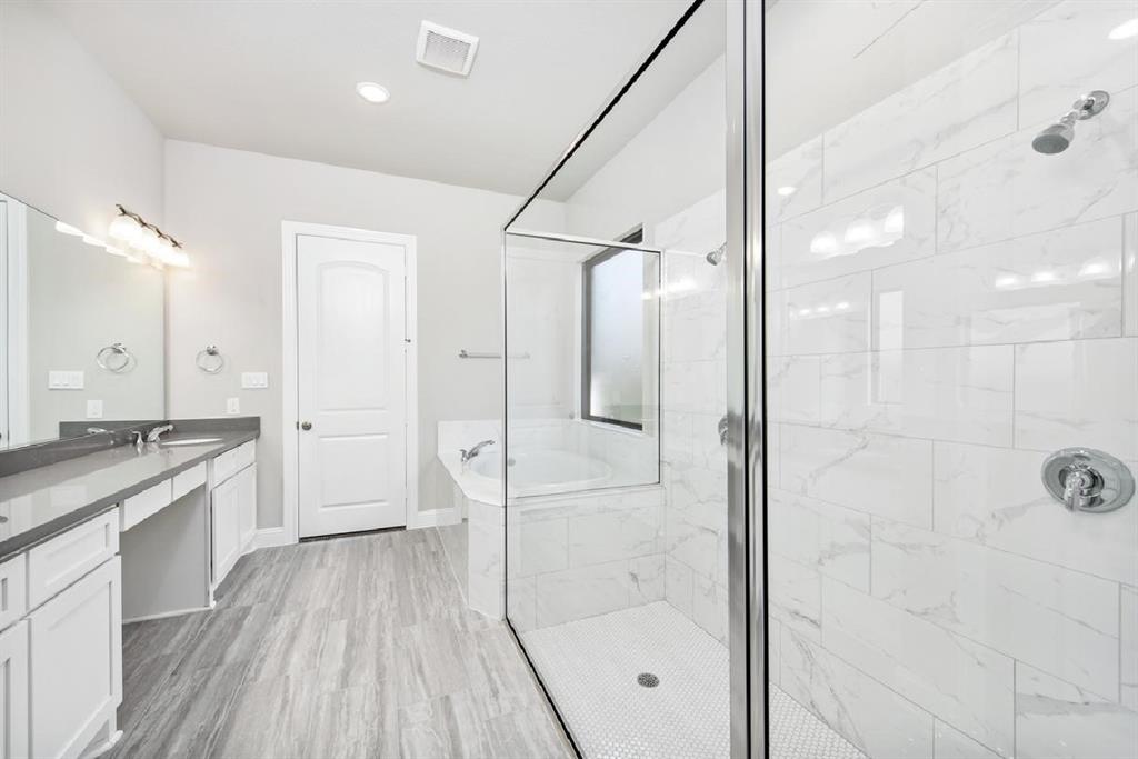 Toll Brothers at Walsh - Residential
