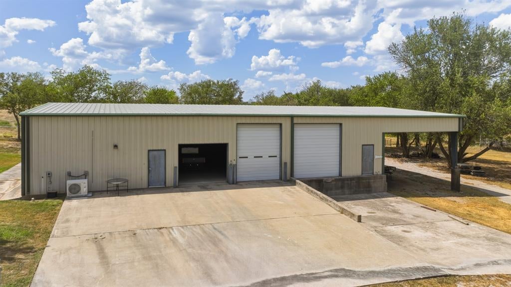 11918 Riek Road !
