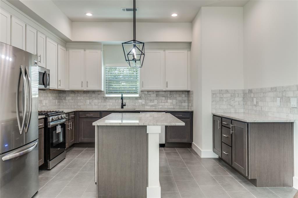 SMITHSON'S - Residential Lease