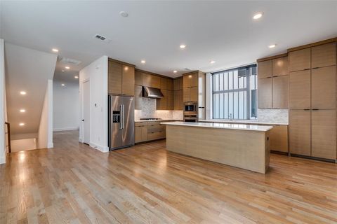 Tiny photo for 1914 La Croix Place, Dallas, TX 75214 (MLS # 21100040)