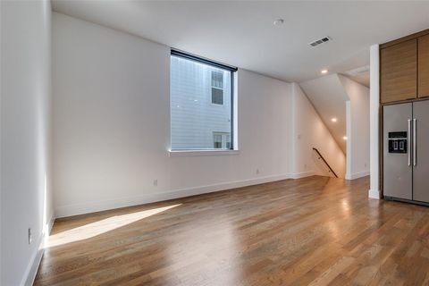 Tiny photo for 1914 La Croix Place, Dallas, TX 75214 (MLS # 21100040)