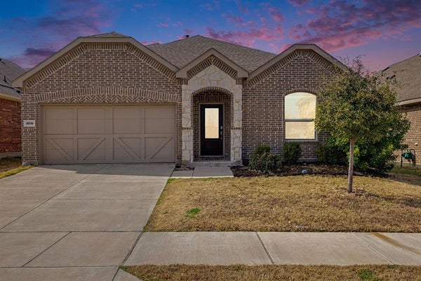 4619 CLEVES AVE, AUBREY, TX 76227 - Image d63dccfe984a0515226be5624c3ad2d7/4280240168