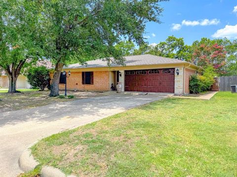 A home in Corsicana