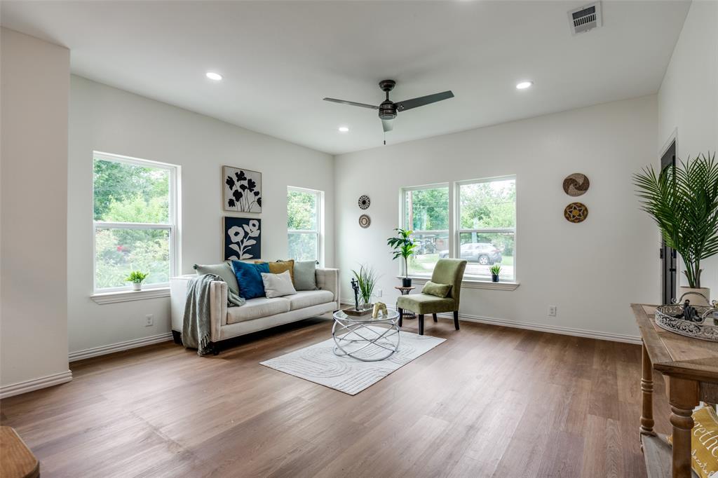 Moore & Nash - Residential