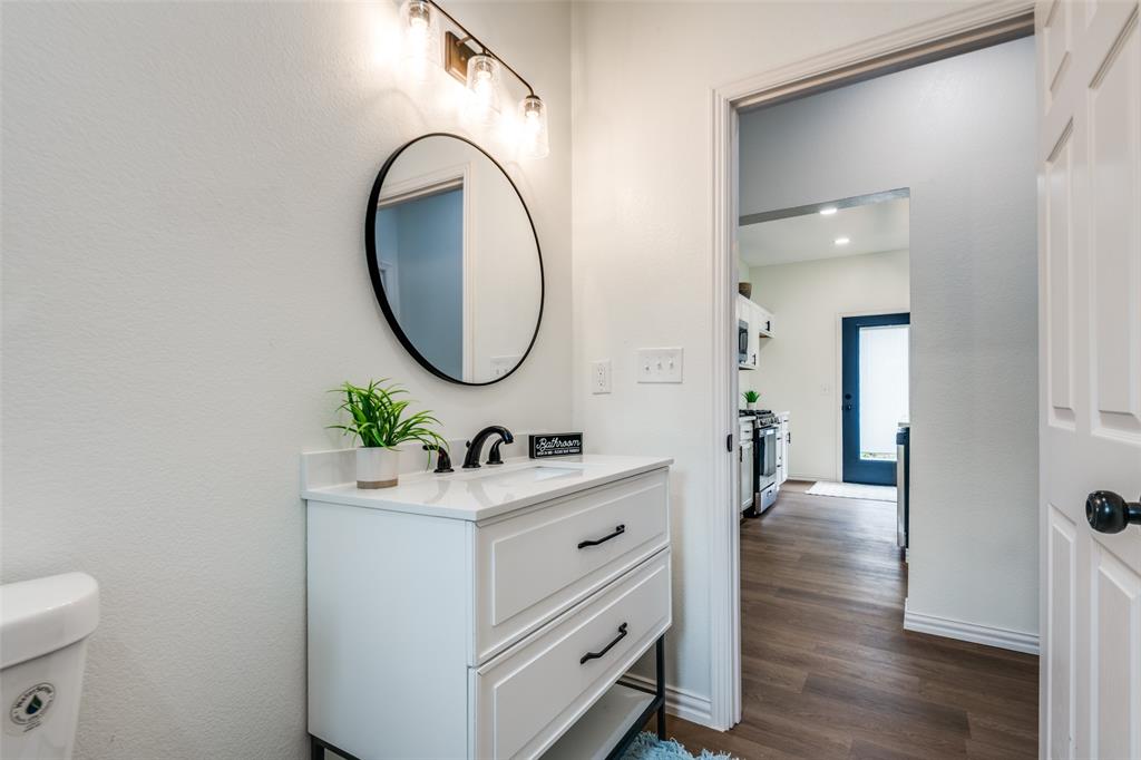 Moore & Nash - Residential