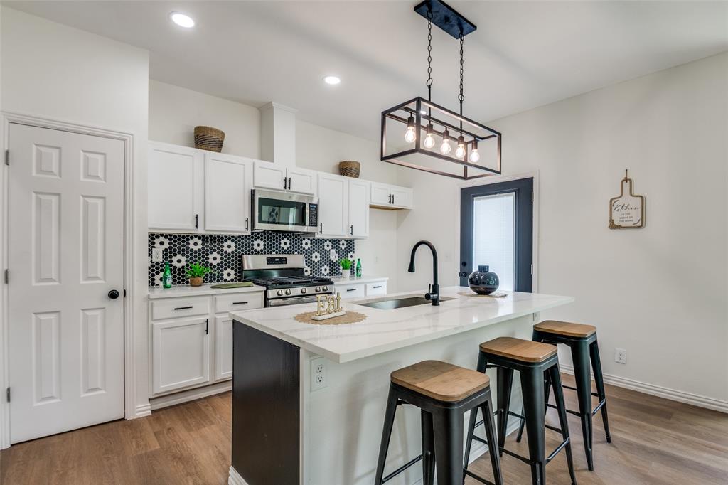 Moore & Nash - Residential