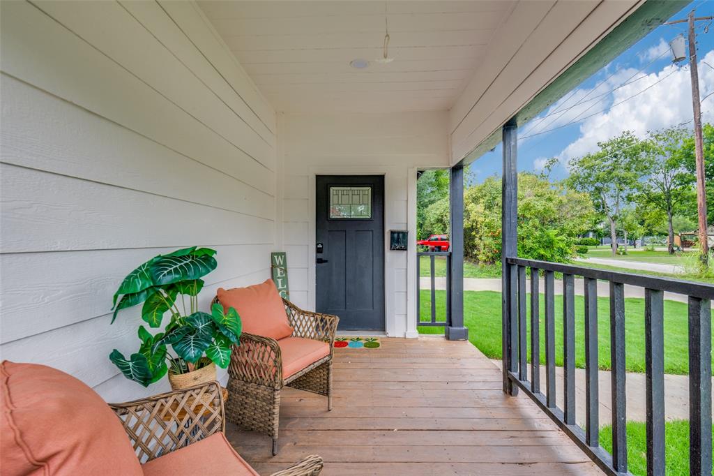 Moore & Nash - Residential