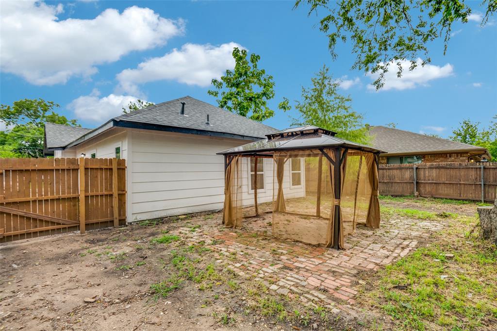 Moore & Nash - Residential