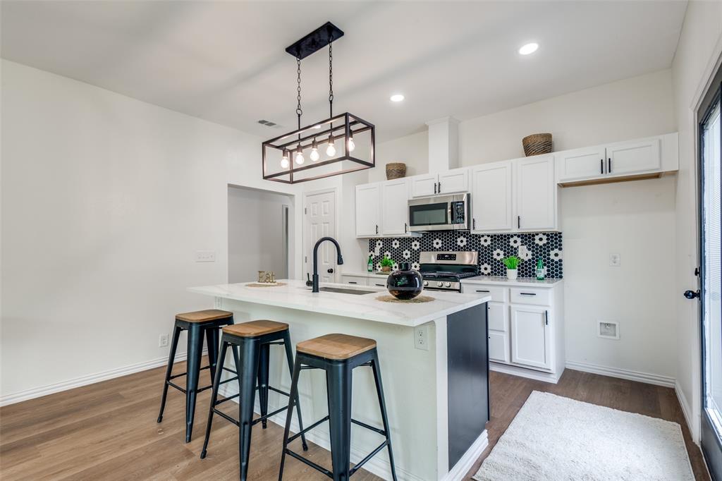 Moore & Nash - Residential