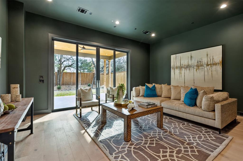 Stony Brook - Residential