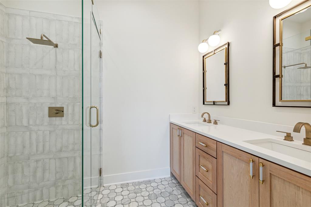 Stony Brook - Residential