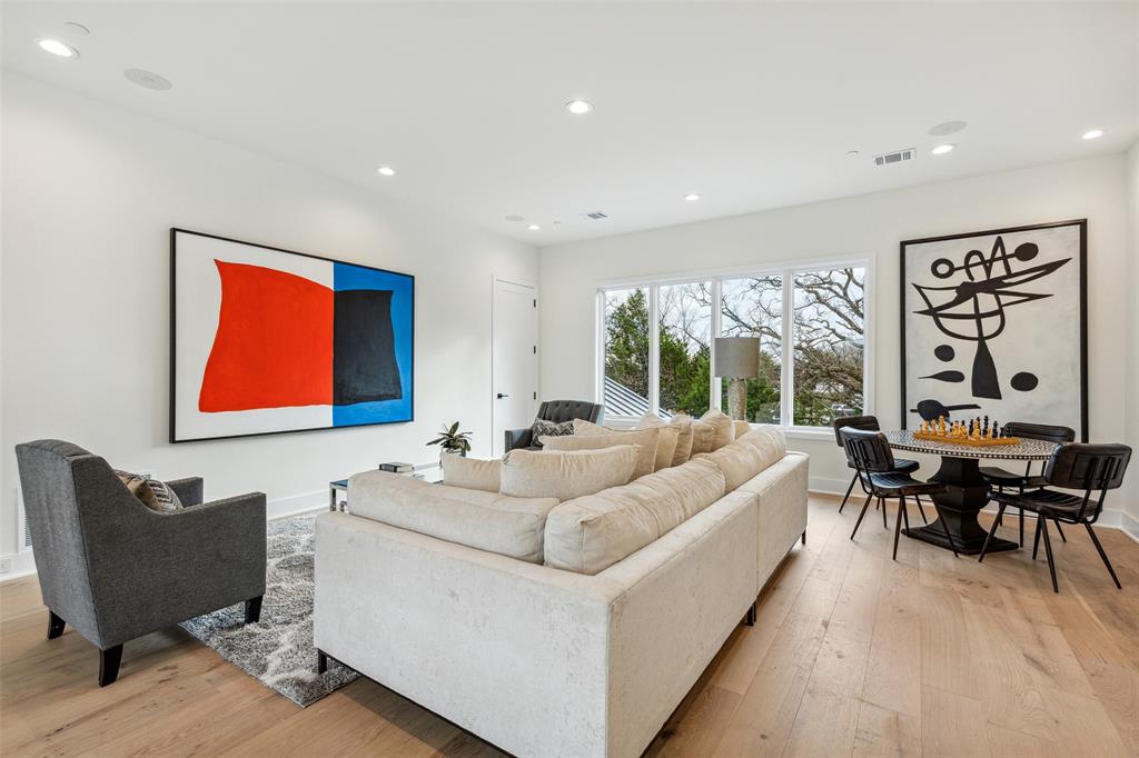 Stony Brook - Residential