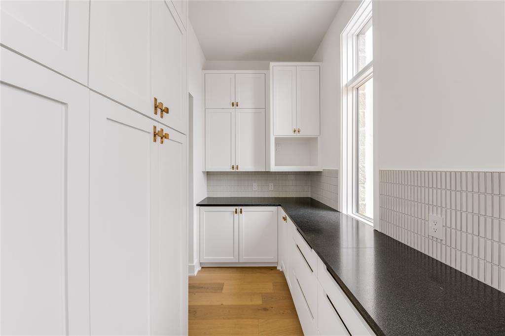 Stony Brook - Residential