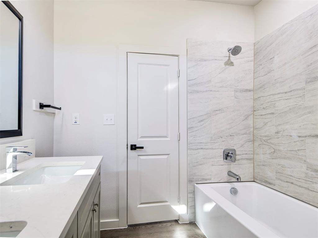 Runaway Bay - Residential