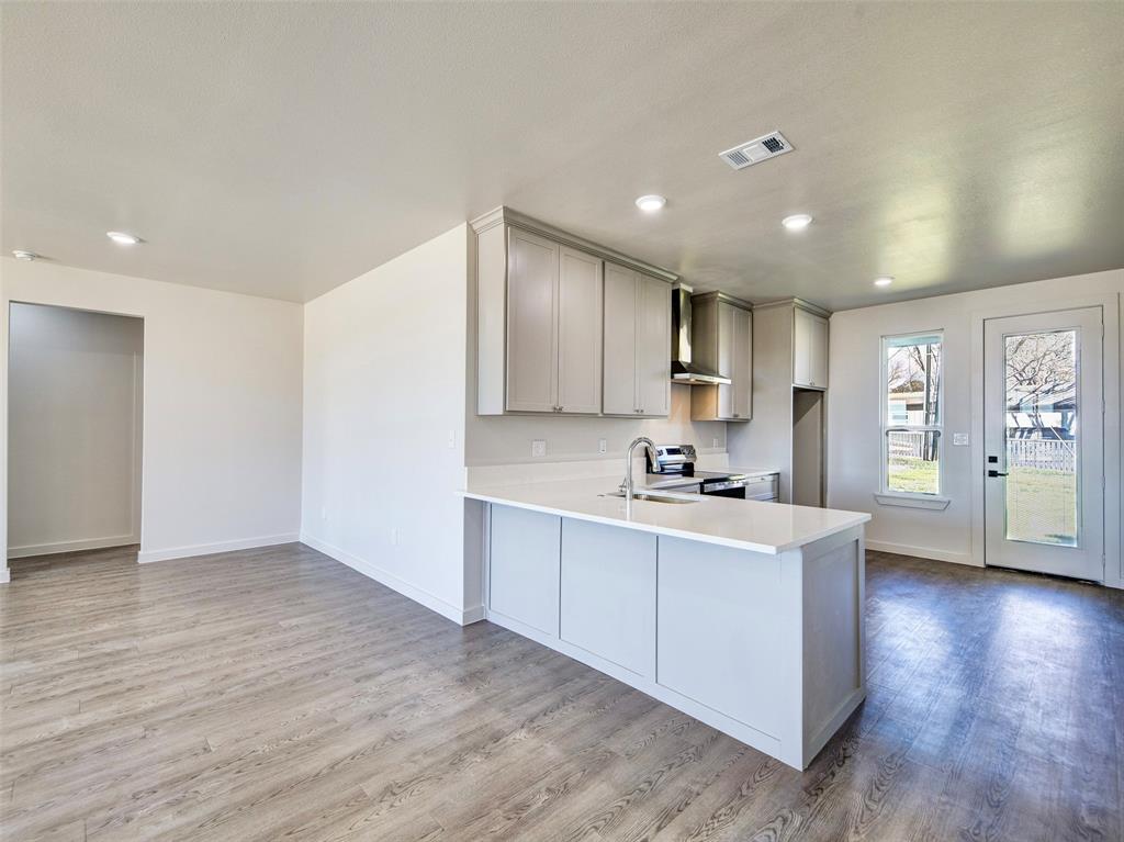 Runaway Bay - Residential