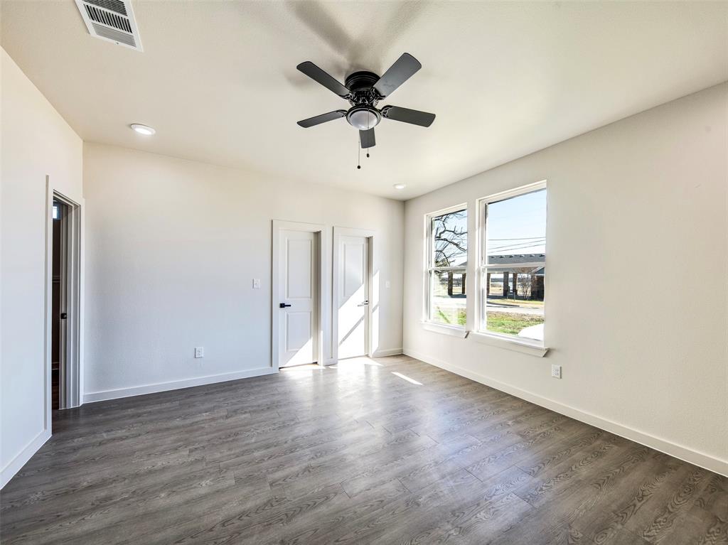 Runaway Bay - Residential