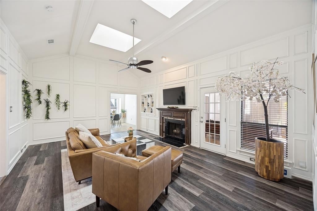 9140 Sweetwater Drive