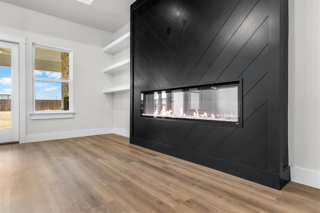 Green Prairie Country Estates - Residential