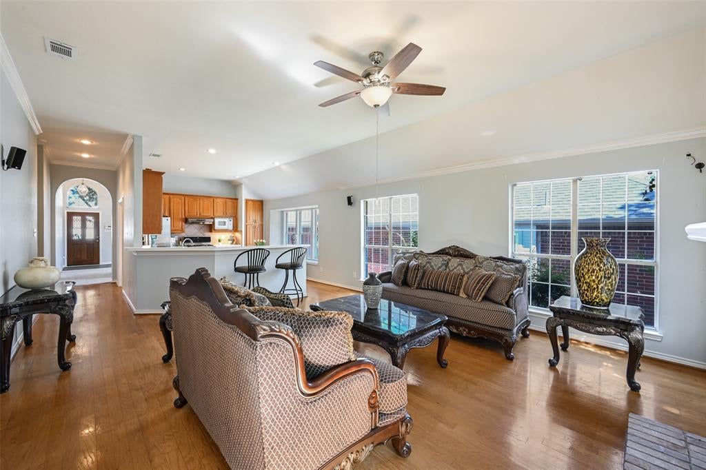 1004 Tennison Drive