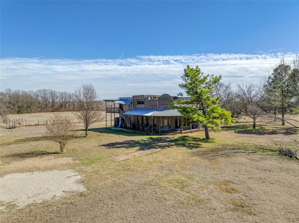 HORUR4OLD) CLS 4 RURAL HOWE 2000 AND OLDER - Land