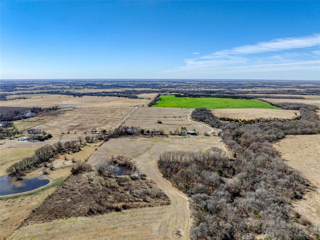 HORUR4OLD) CLS 4 RURAL HOWE 2000 AND OLDER - Land