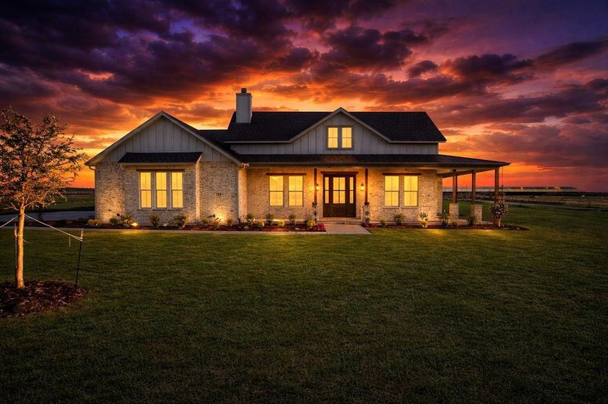 Custom-built masterpiece boasts stunning open floorplan. NO HOA on Acreage. Step inside to find soaring cathedral ceilings, rich wood beams & magnificent quartz stone fireplace. Luxurious master suite offers a spa-like bathroom complete with frameless glass shower sleek modern tile, & dual quartz sinks. Enormous built-in closet provides lots of storage space. Open-concept kitchen, features large walk-in pantry, trendy backsplash, elegant quartz countertops, shaker cabinets that extends to ceiling with glass upper cabinets & back lit lighting. Situated on approximately 1.10 acres, offering a serene country setting with mature trees, providing plenty of room for kids to play, family gatherings, or relaxing on the huge covered patio. Experience a perfect blend of luxury & tranquility in this modern farmhouse. Built with the highest energy efficiency in mind, home includes encapsulating foam insulation & sits on a durable peered & slab foundation, ensuring long lasting quality & comfort. Minutes from downtown Leonard that offers restaurants and shopping.