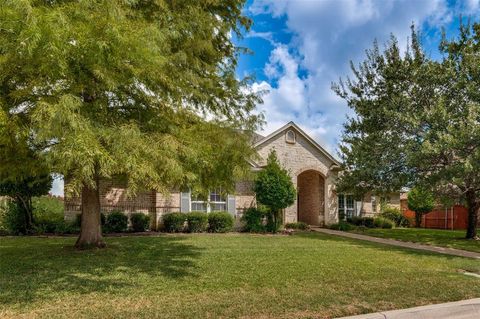901 Spanish Bay Drive Burleson TX 76028