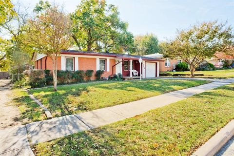 A home in Irving