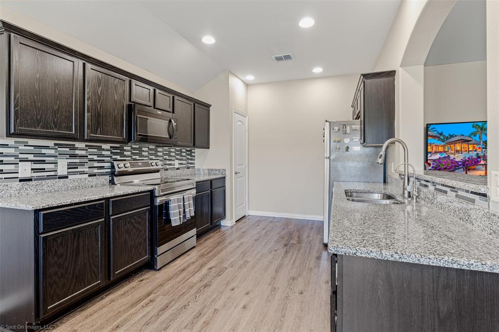 Sandyland Estates - Residential