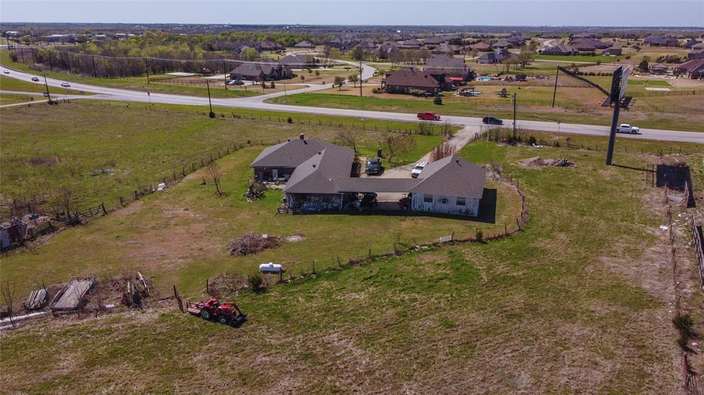 Prairie Hill Estate - Commercial Sale