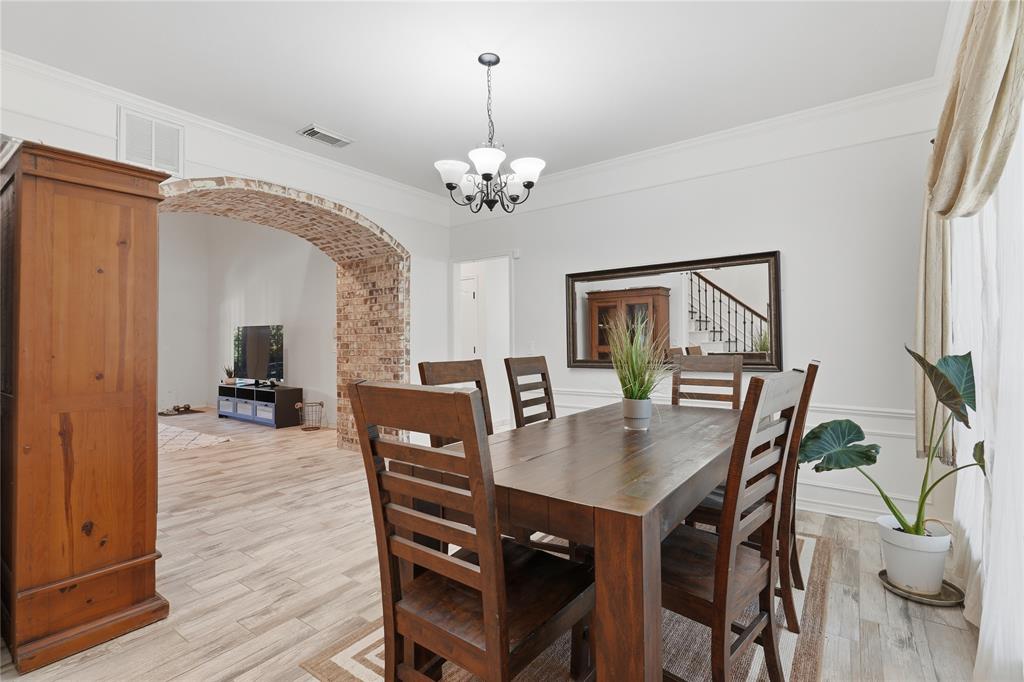 2900 Roper Drive