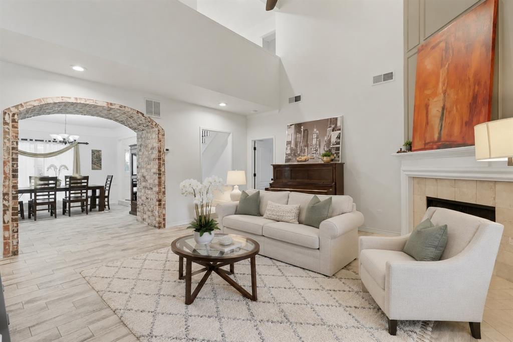 2900 Roper Drive